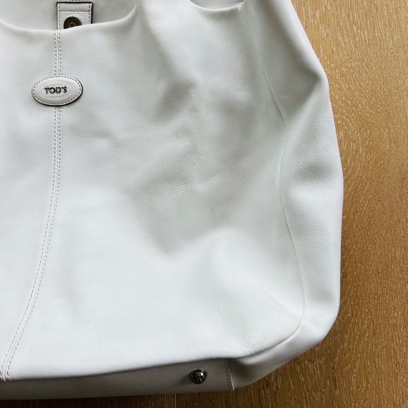 Tods Authentic White Smooth Leather Shopping Tote Satchel Handbag - Picture 5 of 16
